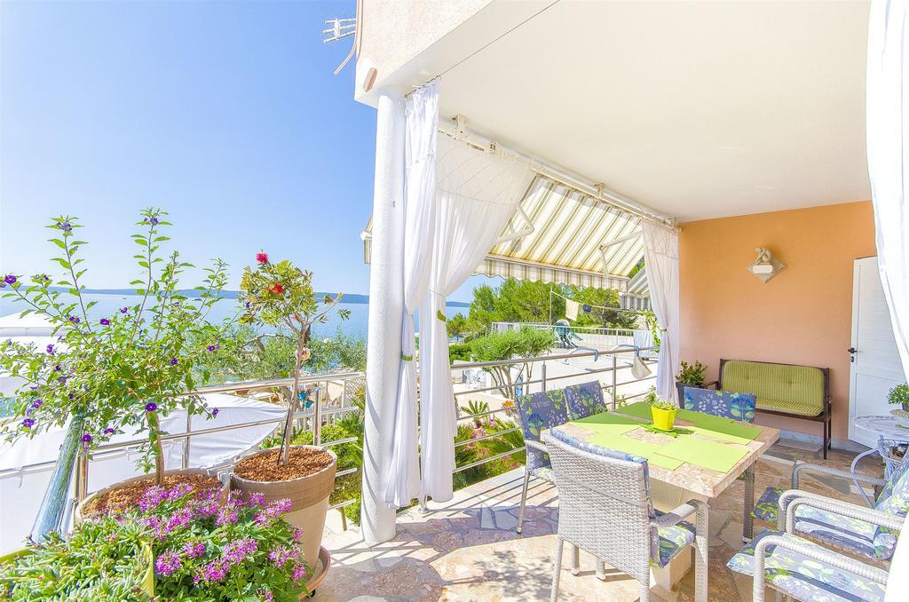 Apartments Nives Trogir Exterior foto